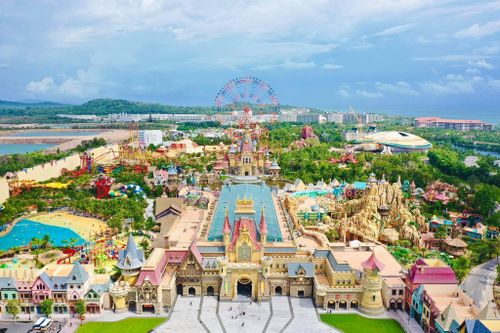 Vinpearl Phú Quốc cách trung tâm bao xa?