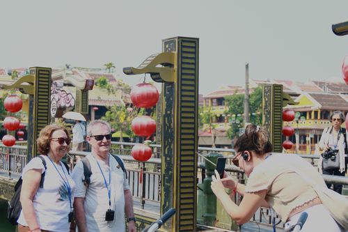 Phố cổ Hội An không còn cảnh ken đặc du khách dịp lễ 30/4-1/5
