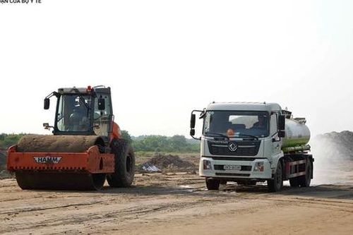 Đẩy nhanh tiến độ các công trình trọng điểm ở Hà Nội
