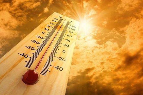 Cụ ông 80 tuổi tử vong nghi do sốc nhiệt