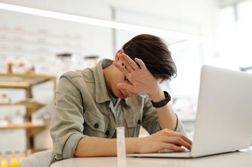 Mất cảm giác vì 'tự xử' quá nhiều