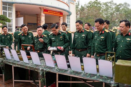 Tháng 4 ở Sư đoàn 325 Anh hùng