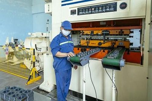 Khơi thông động lực giữ vai trò đầu tàu kinh tế