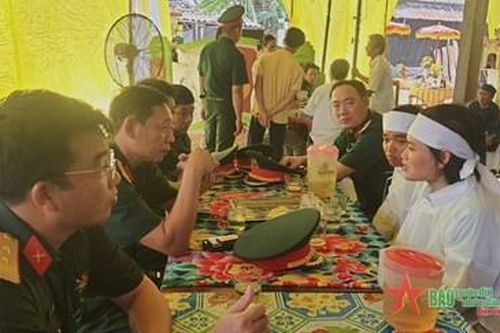 Bộ Chỉ huy Quân sự tỉnh Thừa Thiên Huế chia sẻ nỗi đau mất người thân của chiến sĩ