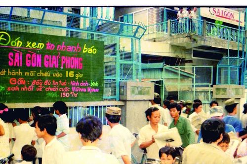 Vững vàng bước tới