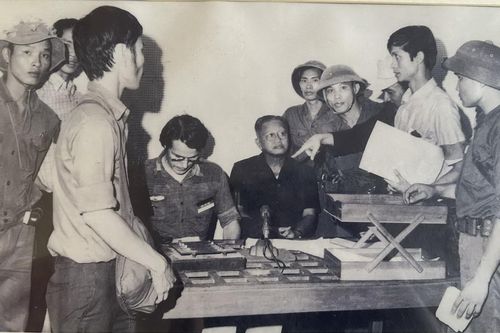 Ký ức ngày giải phóng của nhà giáo Hà Nội