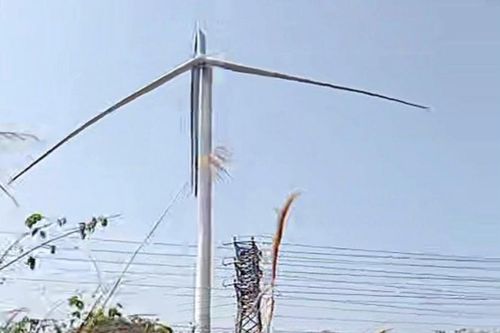 Xác định nguyên nhân cánh quạt điện gió bị gập cánh tại Gia Lai