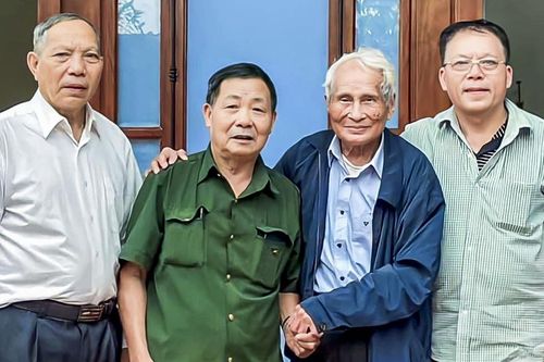 Hồi ức của người lái xe đưa Tướng Thước vượt mưa đạn tiến về Dinh Độc Lập