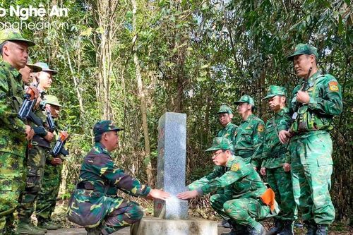 Chung sức xây dựng tuyến biên giới hòa bình, hữu nghị và phát triển