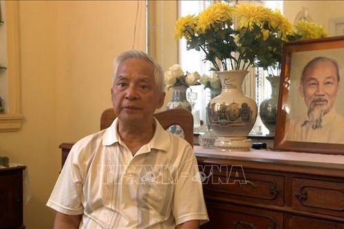 49 năm thống nhất đất nước: Mảnh ký ức từ bên kia bán cầu