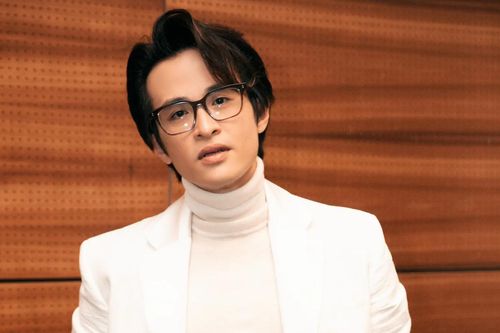 Hà Anh Tuấn 'ghim' một nhận xét của khán giả về ngoại hình của mình suốt gần 18 năm