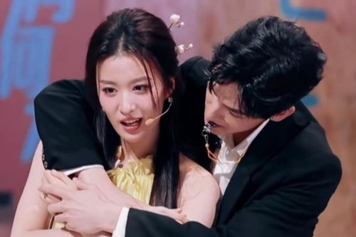 Tình cũ Dương Dương vừa tái xuất đã gây sốt, qua rồi cái thời bị ném đá vì dầu mỡ