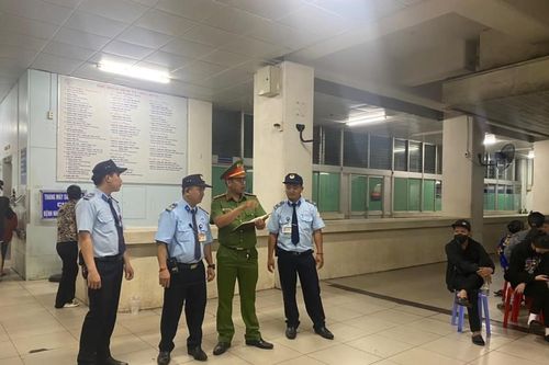 'Mật ngọt chết ruồi' của thị cướp tài sản người đến bệnh viện
