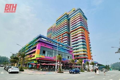 Flamingo Ibiza Hải Tiến - 'Tọa độ' check-in cực 'hot' tại Thanh Hóa