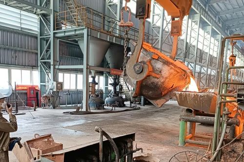 Hăng say lao động, sản xuất trong dịp nghỉ lễ