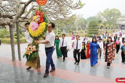 Nhiều hoạt động ý nghĩa hướng về Điện Biên