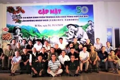 Cảm xúc 30 tháng 4