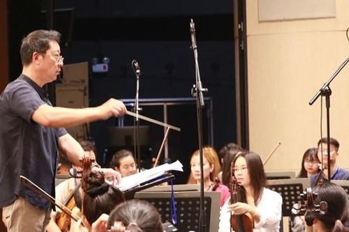 Nhạc trưởng Lê Phi Phi: Tôi tự hào, xúc động khi làm chương trình 'Điện Biên Phủ - Không bao giờ quên'