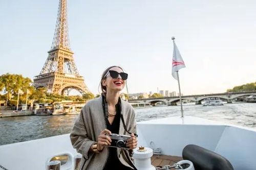 Các điểm nóng du lịch ở châu Âu tìm cách giảm khách