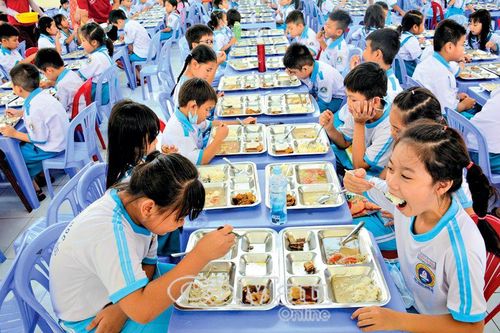 Tổ chức học bán trú ở những trường có đủ điều kiện