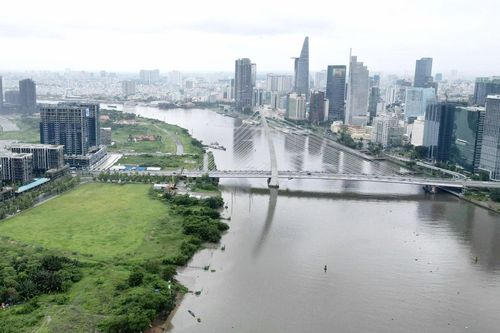 Đầu tháng 5, xâm nhập mặn vào sâu các sông ở TP.HCM đến 75km