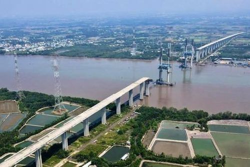 Hệ thống cao tốc liên vùng Đông Nam Bộ dần rõ nét