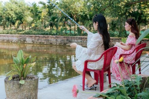 Du lịch gần 'hút' khách dịp nghỉ lễ 30/4 - 1/5