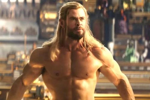 'Thần Sấm' Chris Hemsworth chưa thể tha thứ cho bản thân