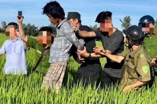 Bắt đối tượng tâm thần chém tử vong một người và nhiều người bị thương