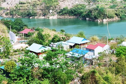 Trăn trở Mường Lý