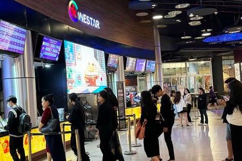 Siêu thị, rạp chiếu phim ở Đà Lạt được mở lại