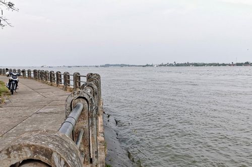 Bồi lở khúc sông Tiền