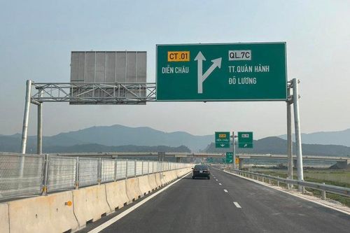 Cao tốc Bắc – Nam: 'Cánh cửa' thu hút đầu tư, phát triển kinh tế