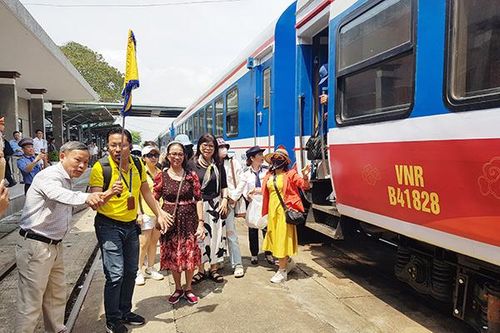 Du khách đến Đà Nẵng bằng tàu hỏa dịp lễ 30/4 – 1/5 tăng 60%