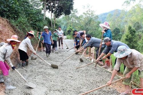 Phụ nữ chung sức xây dựng nông thôn mới