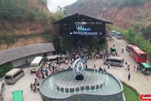 Toàn tỉnh đón trên 290.000 lượt khách du lịch trong kỳ nghỉ lễ 30/4 và 1/5