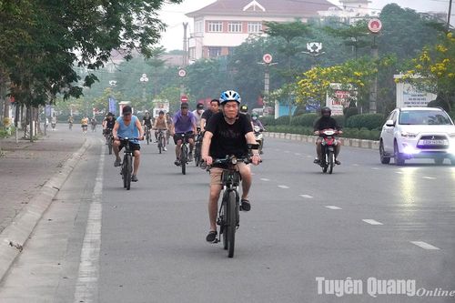Sôi động phong trào tập thể dục của người dân TP Tuyên Quang