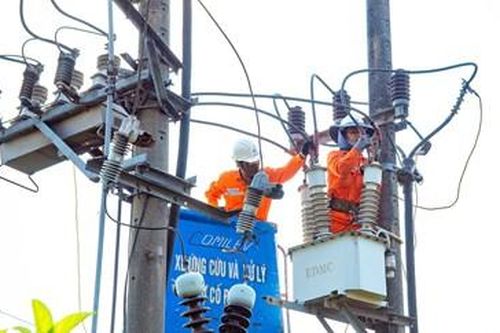 Cấp điện an toàn, ổn định cho Khu công nghiệp Phú Bài