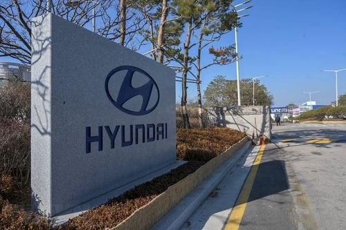Lỗi hệ thống sạc, Hyundai, Kia triệu hồi xe điện ở Singapore