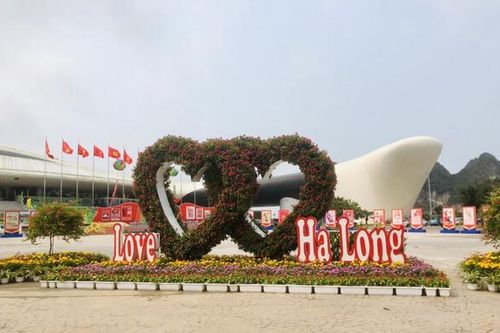 Quảng Ninh: Vệ sinh môi trường, mỹ quan đô thị được tăng cường trong dịp nghỉ lễ