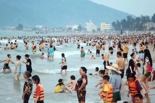 Các điểm 'giải nhiệt' tại Hà Tĩnh hút du khách