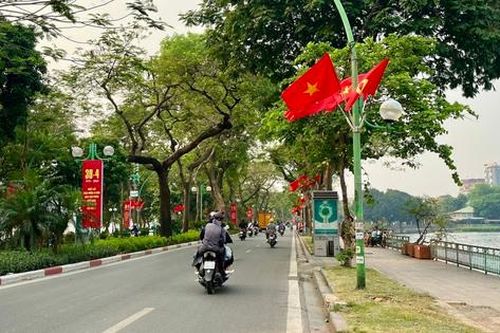 Ngắm Hà Nội bình yên trong kỳ nghỉ lễ 30/4 - 1/5