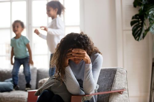 Nuôi con, tôi cô đơn đến mức chỉ có thể trò chuyện với cún cưng