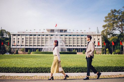 Du khách đến TP.HCM tăng vào dịp lễ, nhưng không đáng kể