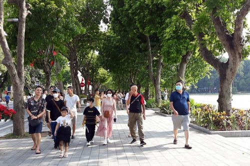 Du lịch bùng nổ, cơ hội cho doanh nghiệp hút khách trong mùa hè