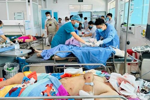 Tập trung cấp cứu, điều trị nạn nhân vụ nổ lò hơi ở Đồng Nai