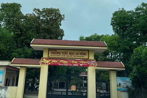 Chủ tịch huyện yêu cầu khẩn trương làm rõ vụ giáo viên 'ỉm' tiền học sinh
