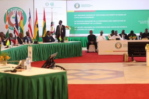 ECOWAS tìm cách 'níu kéo' Burkina Faso, Niger, Mali