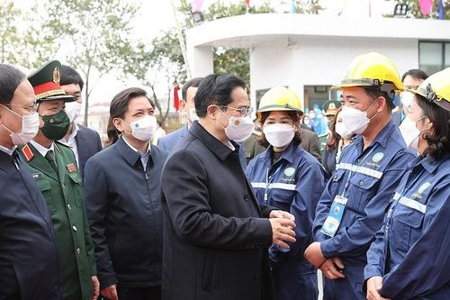 Công nhân Việt Nam tự hào và kiên định với lý tưởng xây dựng đất nước hùng cường