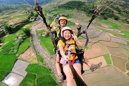 Di tích Điện Biên Phủ hút khách trong kỳ nghỉ lễ